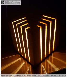 The Cube C19 - Lampe Déco en Bois Exotique